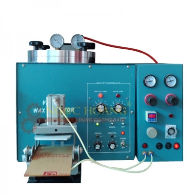 Máy bơm sáp tự động với bộ điều khiển kẹp khuôn Việt Nam